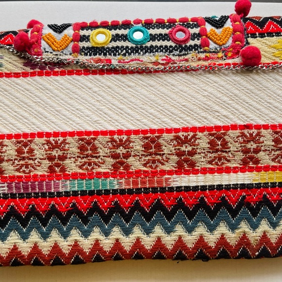 A very beautiful jute clutch with chain - Picture 5 of 5